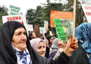 Bursa 3. Uluslararası Su Kongresi’ne Başköylülerden protesto