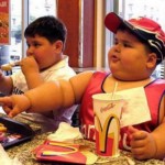McDonald's'tan çalışanlarına: Burger yemeyin!
