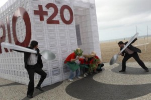 Rio'da g20 protestosu/Video