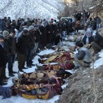 Kaçakçılıktan başka seçenekleri olmayan köylüler bombalandı: 35 ölü