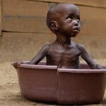Somalili çocukların yiyeceğini kimler çalıyor? - Nihal Kemaloğlu