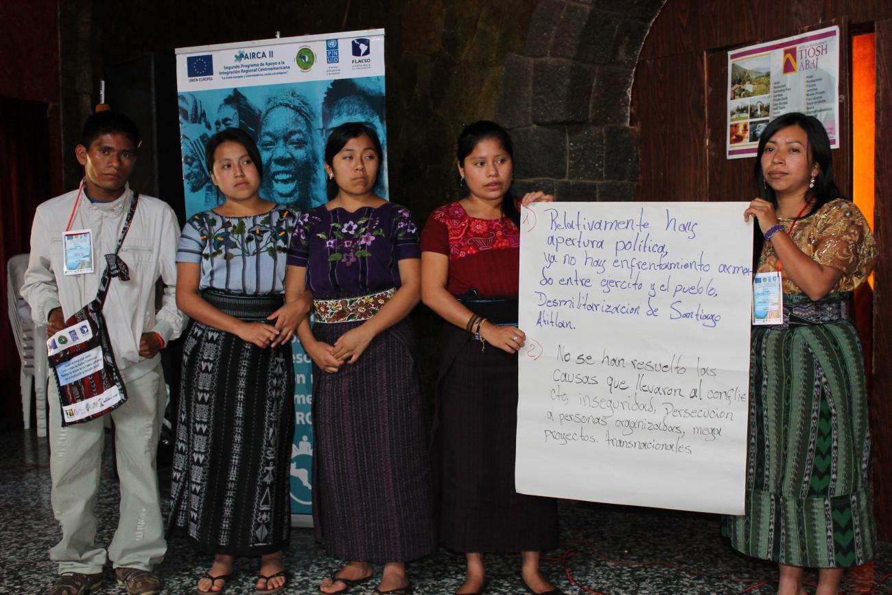 Atalarımızın Yöntemlerini Sürdürmek: Yerli Kadınlar Gıda Egemenliğine Çözüm Arıyor  /  Jessie Cherofsky
